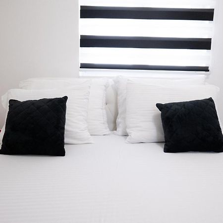 Grandeur Home Apartment Mostar - Free Parking Екстер'єр фото
